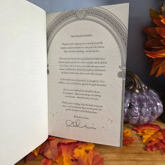 Fallen City by Adrienne Young Fairyloot November 2025 Fated to Fall - Picture 6 of 10